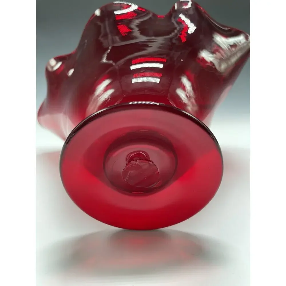 Vintage Pairpoint‎ Gunderson Glass Ruby Red Fan Vase Ruffled Pedestal Oval